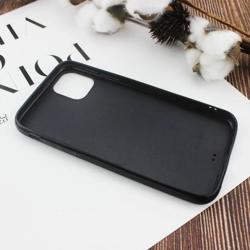 غطاء هاتف بيتسي آن ويلتشير لند - مراجعة Phone Cases London وسعره
